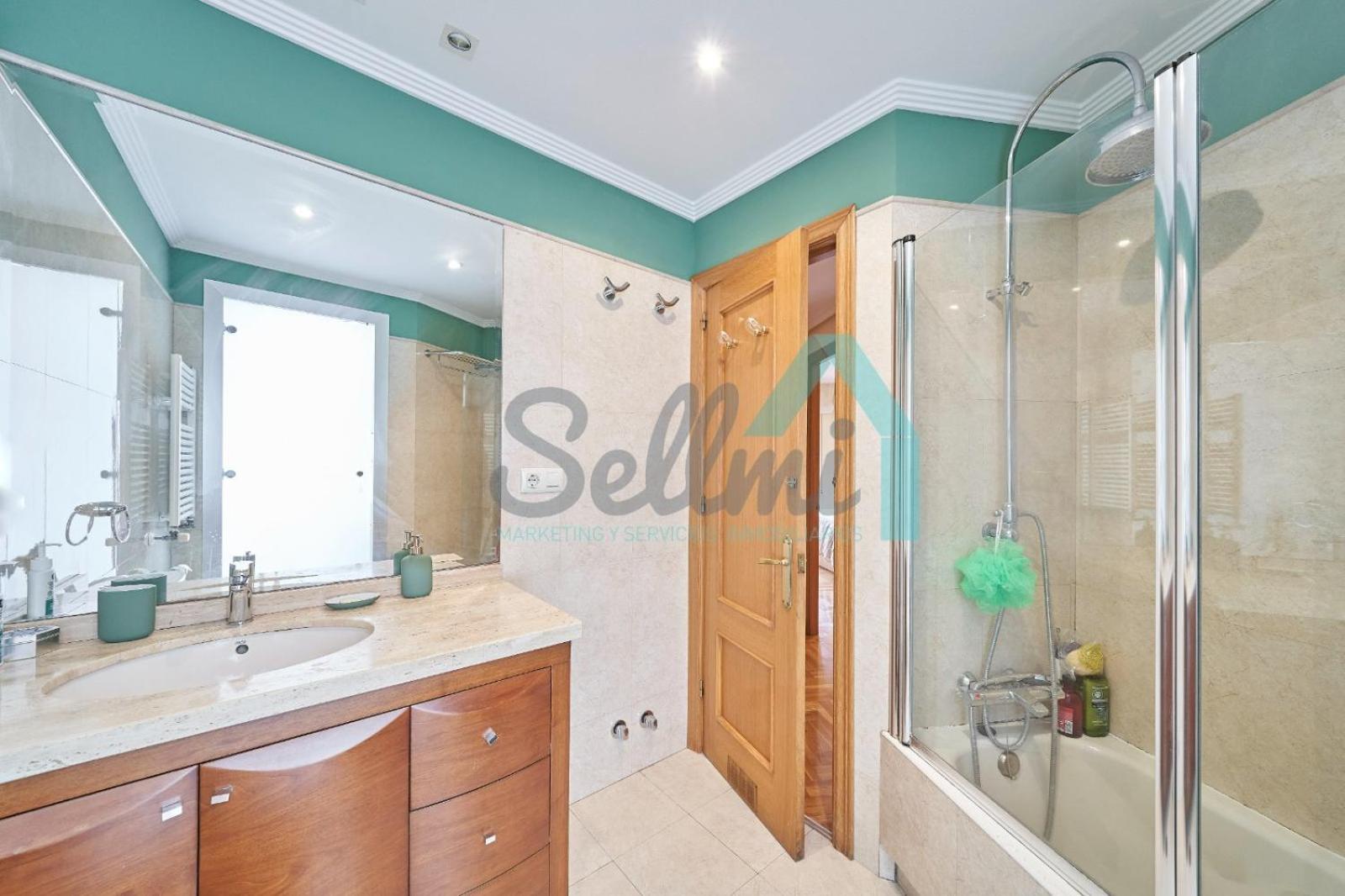 Atico Salesas Apartment Oviedo Exterior photo